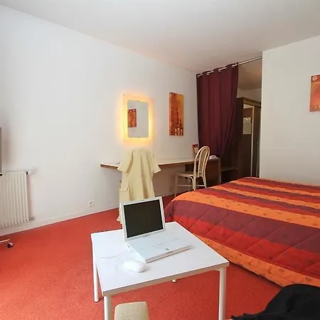 Relais De La Foret 3*